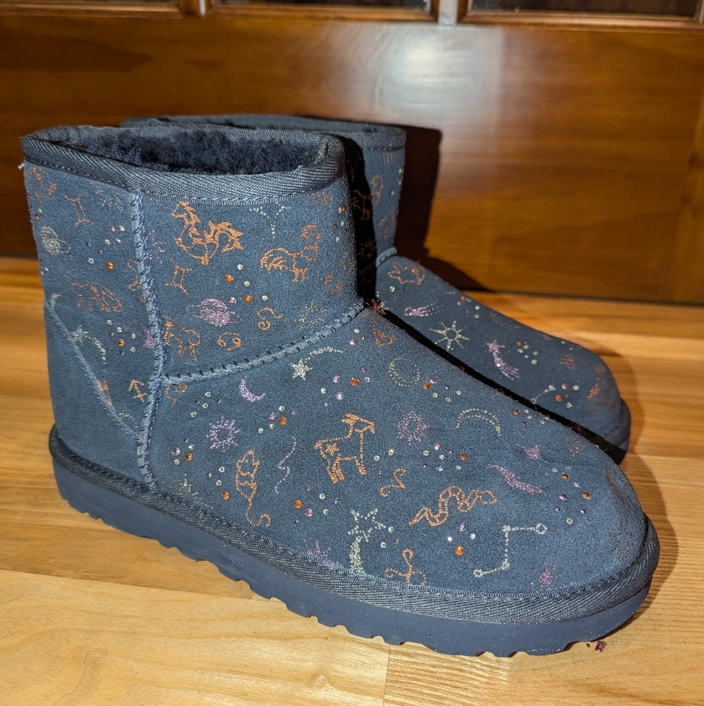 LIKE NEW Classic Zodiac Mini UGG Boots